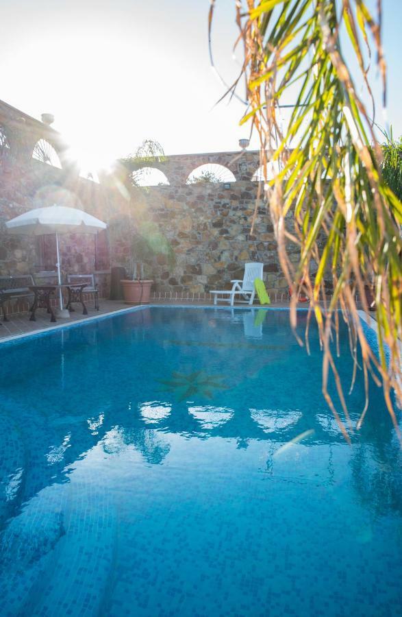 Castello Hotel Valguarnera Caropepe ภายนอก รูปภาพ