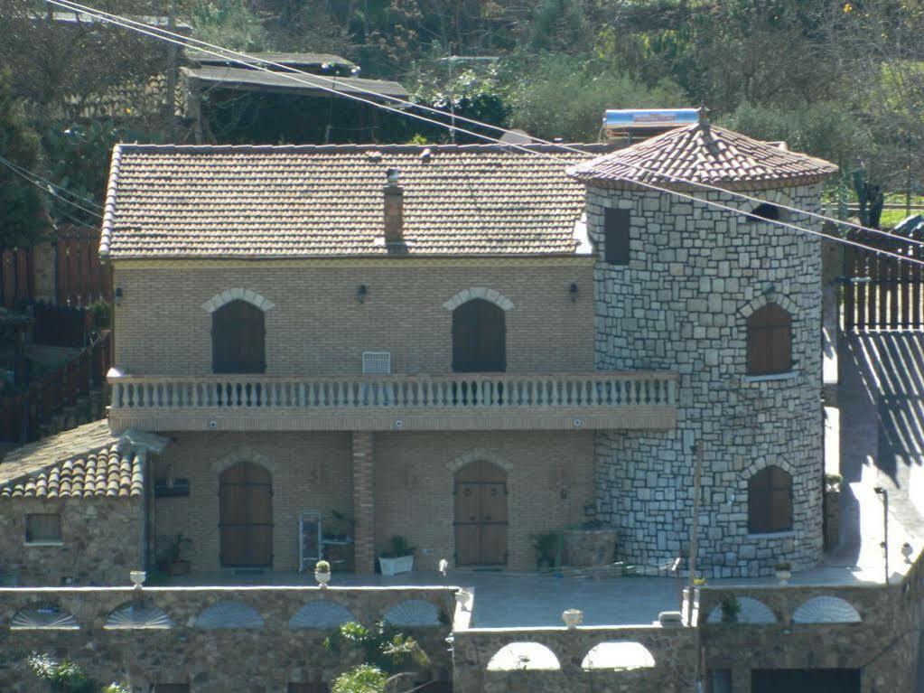 Castello Hotel Valguarnera Caropepe ภายนอก รูปภาพ