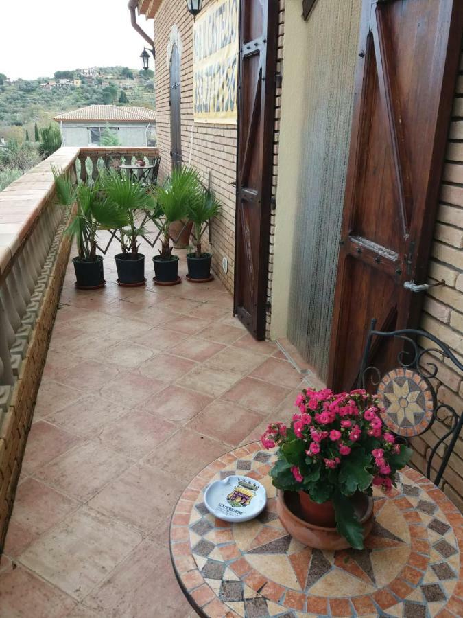 Castello Hotel Valguarnera Caropepe ภายนอก รูปภาพ